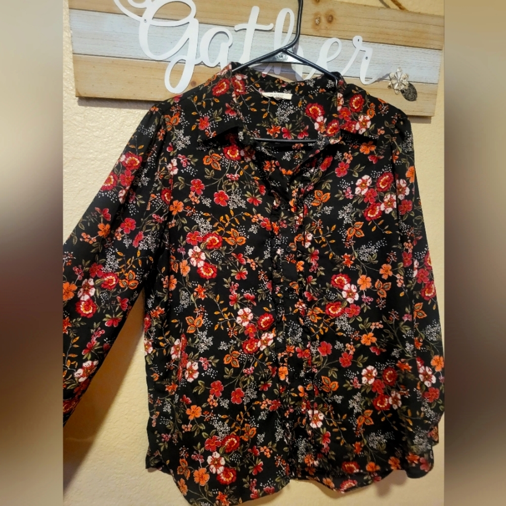 Frenchy Ditsy Floral Print Notched Neckline Lantern Sleeve Blouse